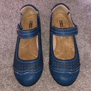 Valley Lane Maryjanes